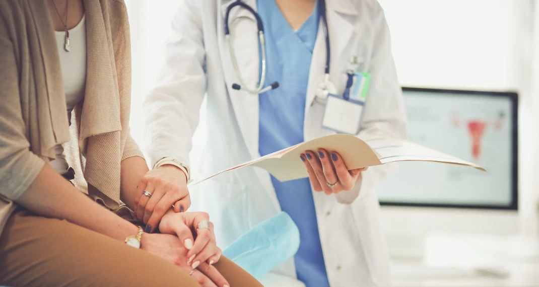 Τι θέλουν οπωσδήποτε να γνωρίζεις γιατροί και νοσηλευτές πριν τους επισκεφτείς